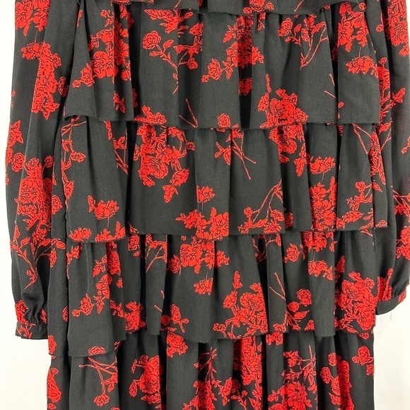 Women's Floral Peplum Layered Mini Dress - Picture 2 of 6
